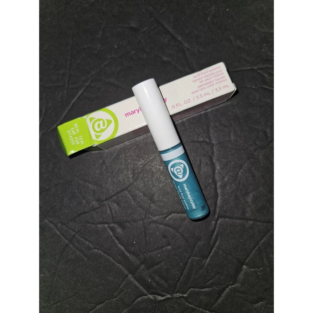 Mary Kay Bold Fluid Eyeliner Real Teal‎ New